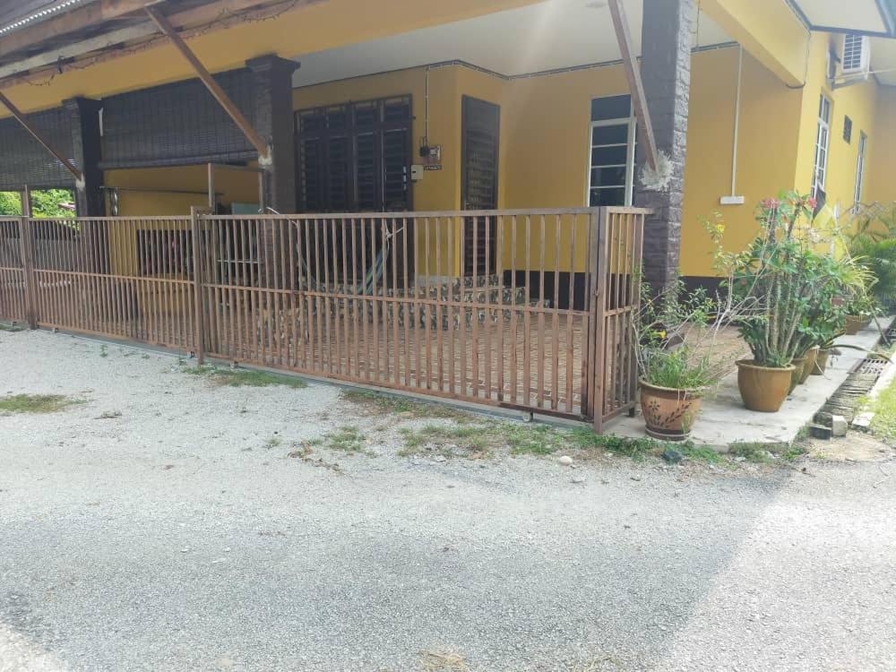 Rumah Tumpangan Di Kuala Terengganu, Terengganu Homestay D 外观 照片